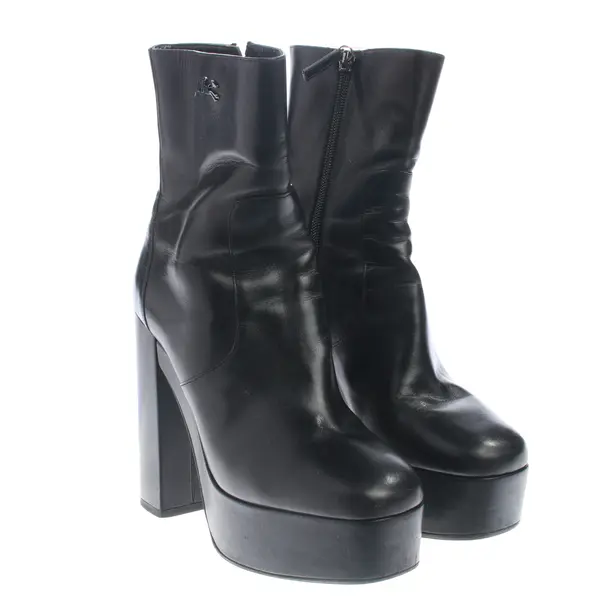 Ankle Boots, in Black, Longchamp