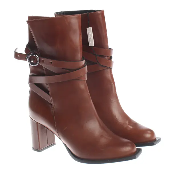Ankle Boots, in Brown, Dorothee Schumacher