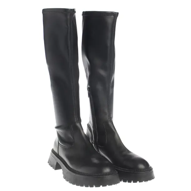 Boots, in Black, Mrs & Hugs