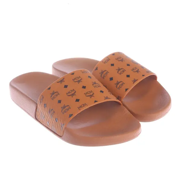 Slides, in Braun, MCM