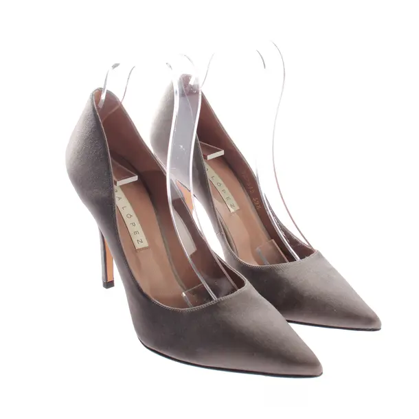 Pumps, in Grau, Pura López