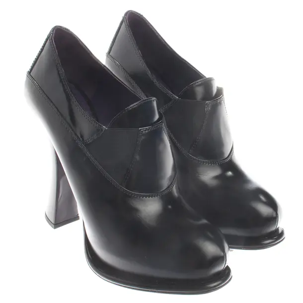 Décolleté, in Nero, Prada