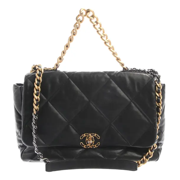 Shoulder Bag in Black, Leather, Chanel