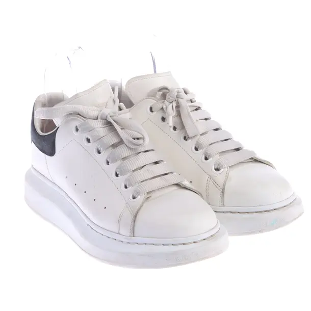 Sneaker, in Weiß, Alexander McQueen