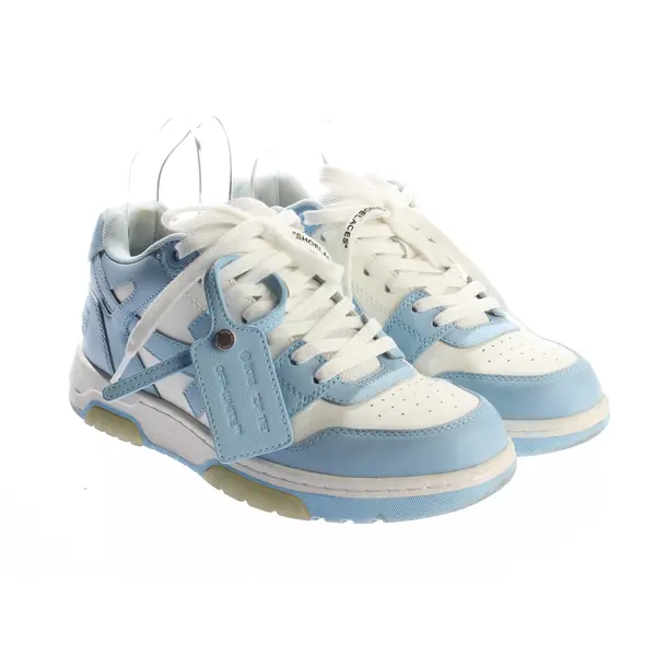 Sneaker, in Weiß, Off-White