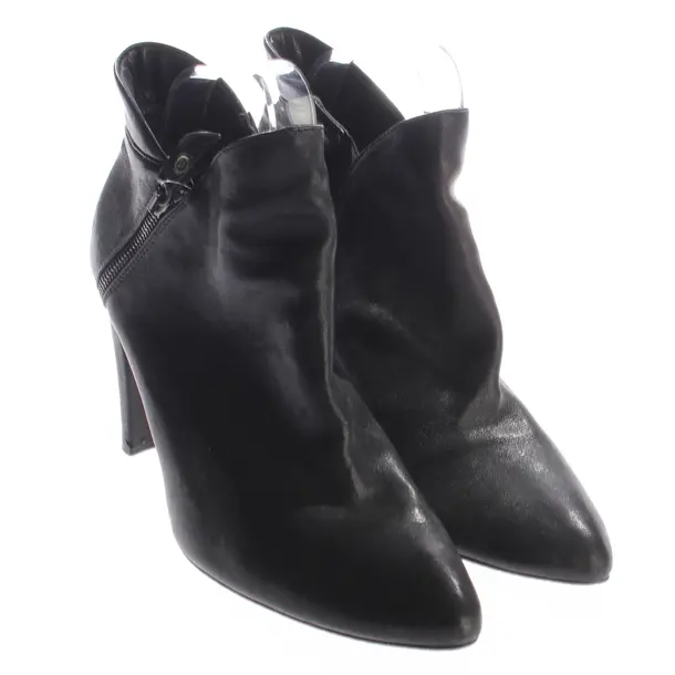 Ankle Boots, in Schwarz, Stuart Weitzman