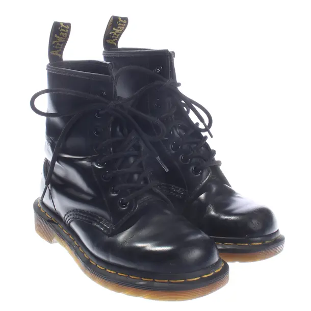 Boots, in Black, Dr. Martens