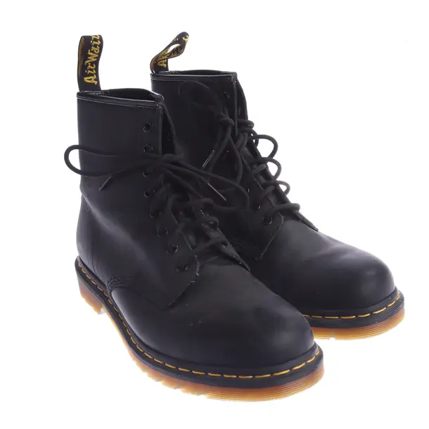 Boots, in Black, Dr. Martens