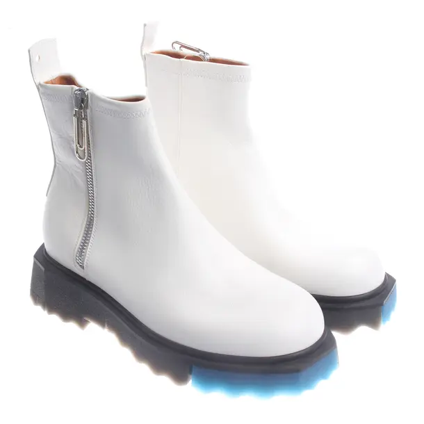Boots, in White, Off-White