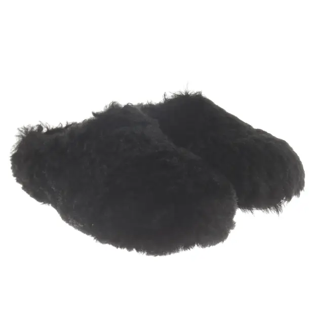 Mules, in Schwarz, Marni