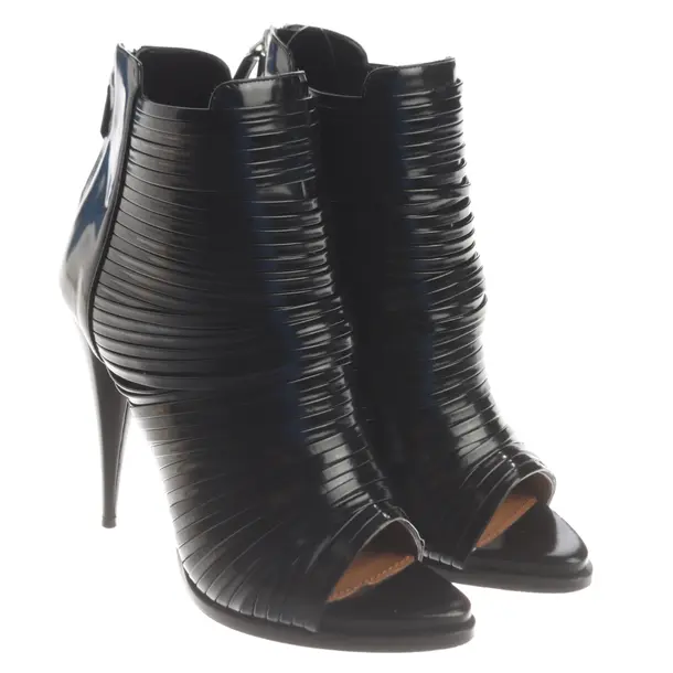 Peep Toes, in Black, Givenchy