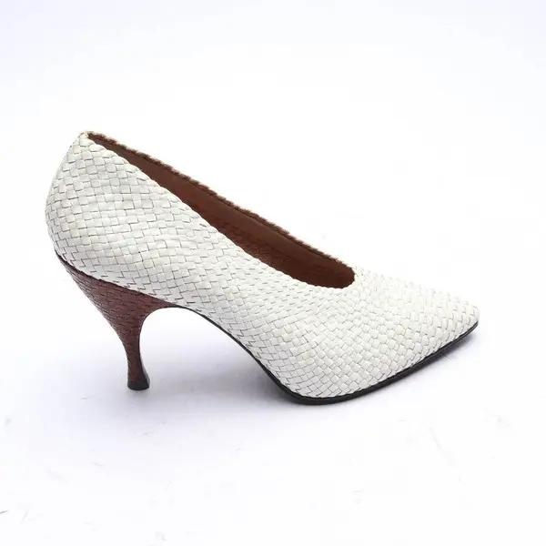 Ankle Pumps in Weiß, , The Row