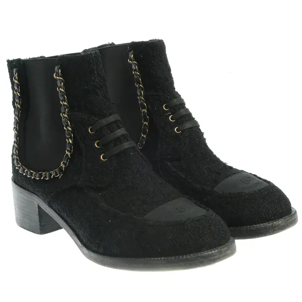 Chelsea Boots in Black, , Chanel
