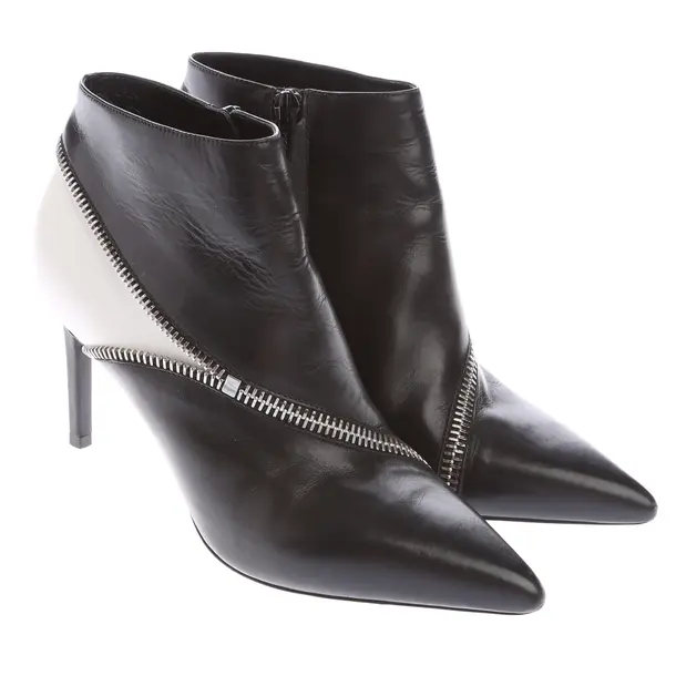 Ankle Boots in Black, , Saint Laurent
