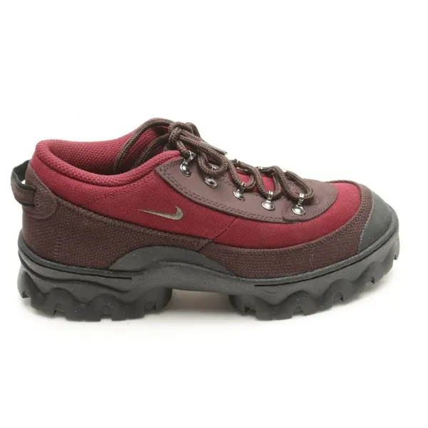 Lace-Up Shoes, in Bordeaux, Nike