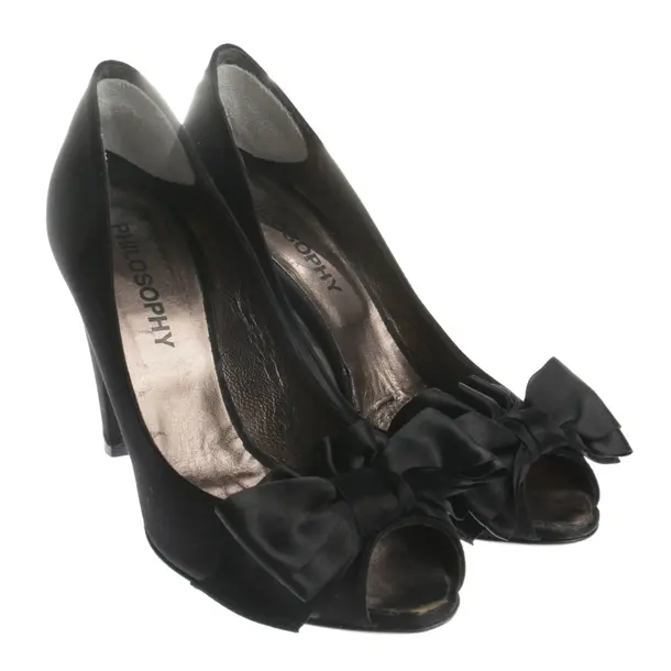Peeptoes in Schwarz, , Philosophy di Alberta Ferretti