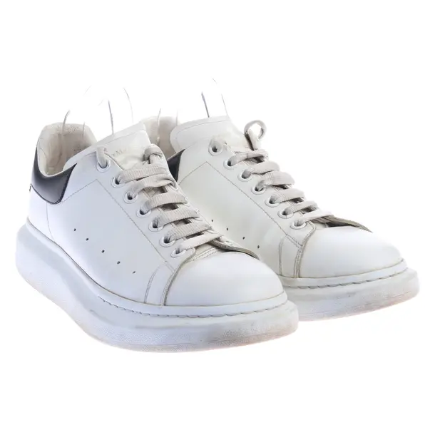 Sneaker, in Weiß, Alexander McQueen