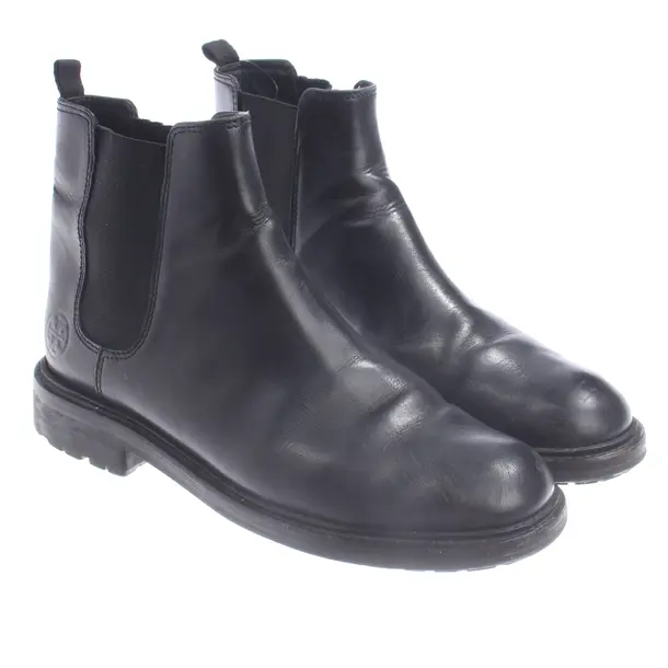 Chelsea Boots, in Black, Tory Burch
