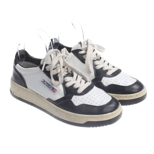 Sneakers, in White, Autry