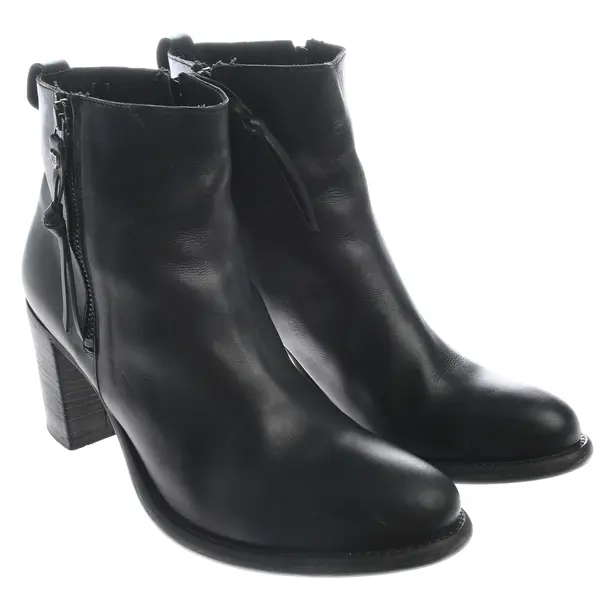 Ankle Boots in Black, , HTC