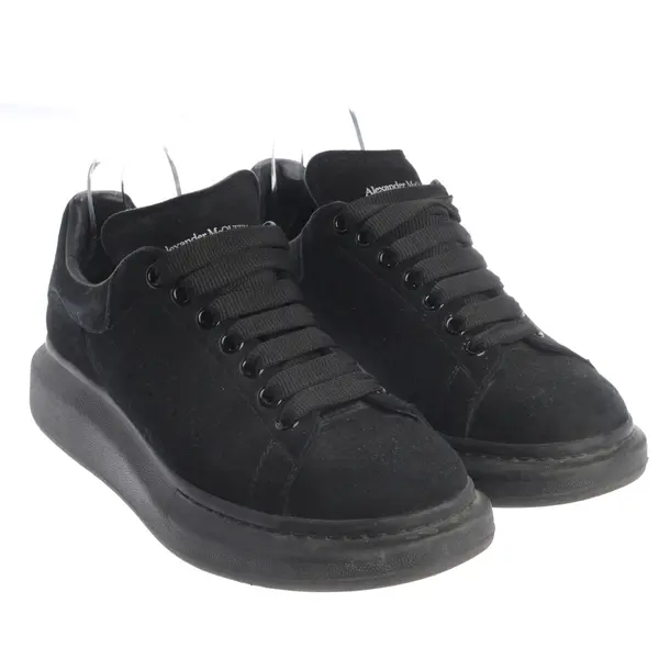 Sneakers in Black, , Alexander McQueen