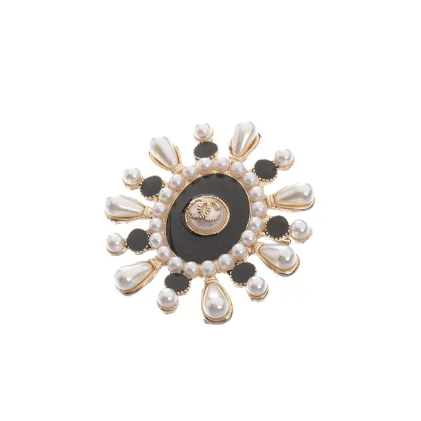 Brooch, in Multicolored, Metal (metallic, metallized), Chanel