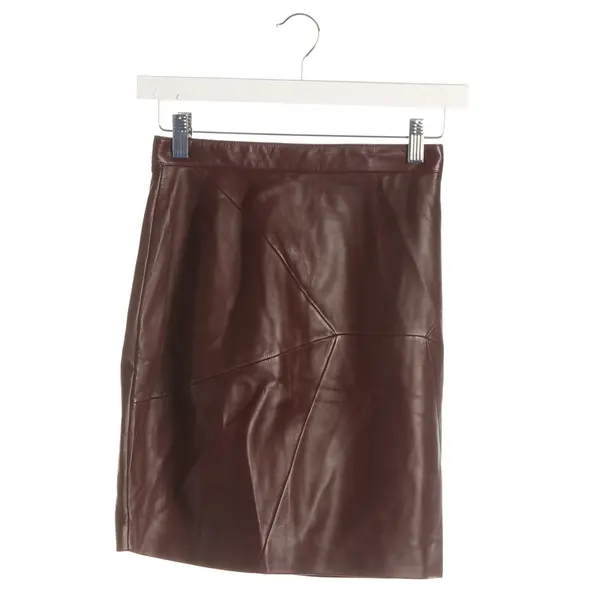 Gonna, in Bordeaux, Pelle, Saint Laurent