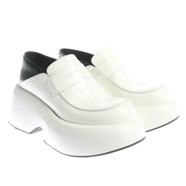 Pumps in White, , Loewe