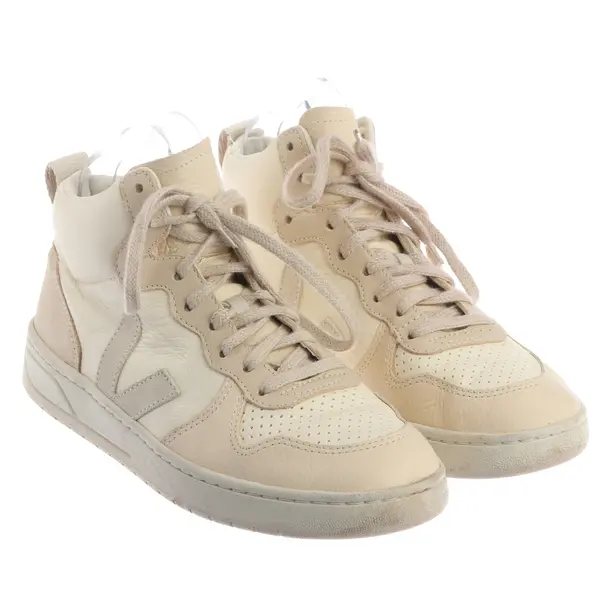 High-Top Sneakers, in Beige, Veja