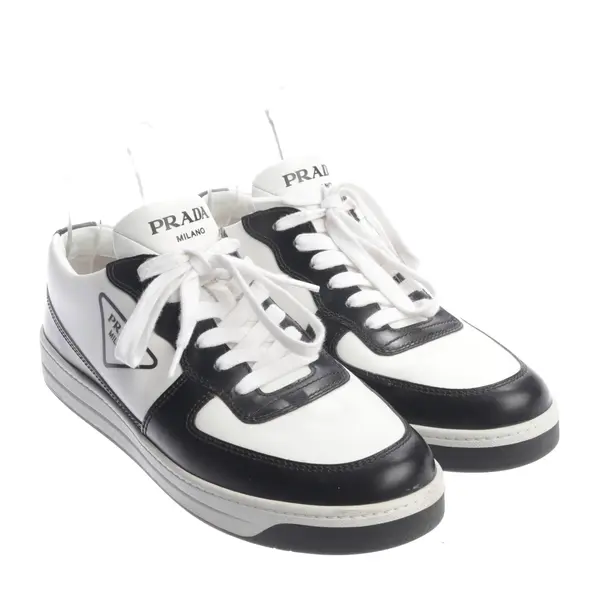 Sneaker in Weiß, , Prada