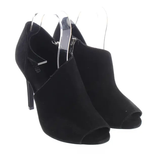 Peeptoes, in Schwarz, Michael Kors