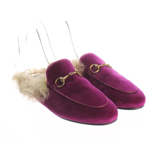 Mules, in Lila, Gucci