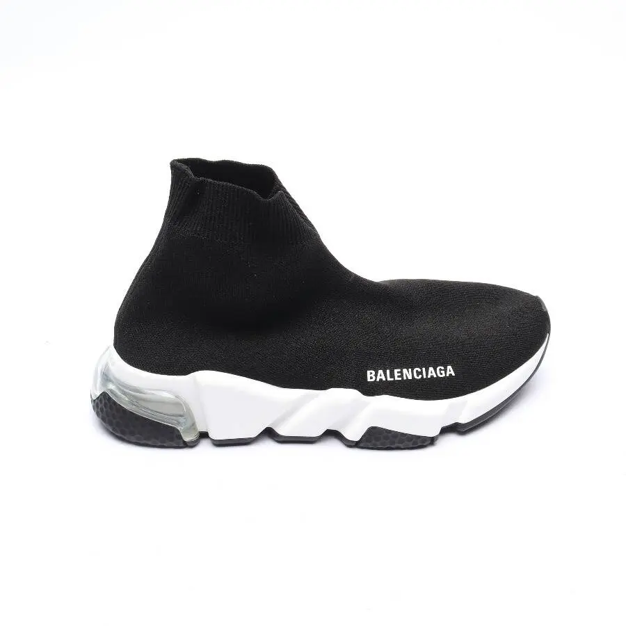 Black speed trainers on sale