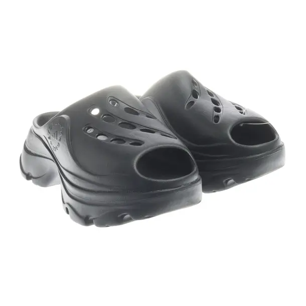 Slides, in Schwarz, Stella McCartney