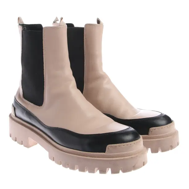 Ankle Boots, in Light Pink, Marc Cain