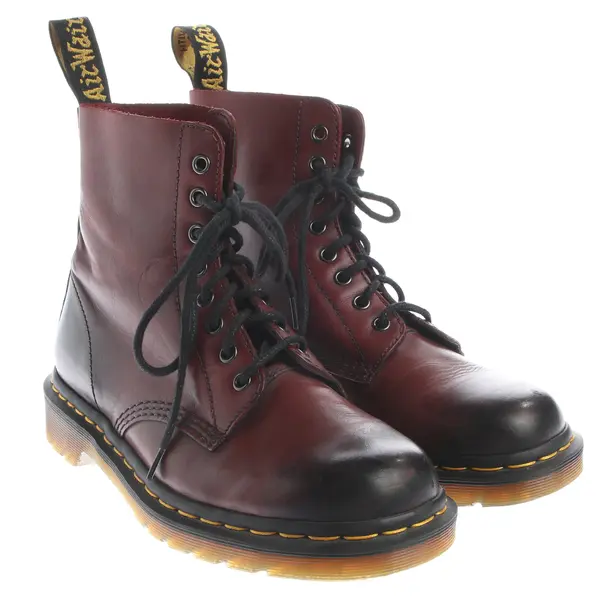 Boots, in Bordeaux, Dr. Martens
