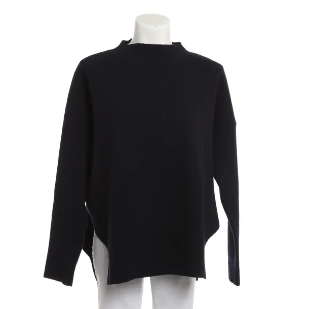 Jumper, in Navy, Wool, Closed