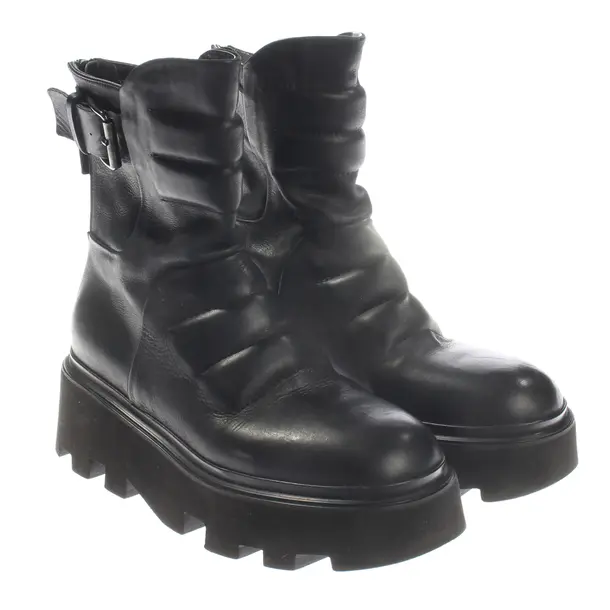 Ankle Boots, in Black, Elena Iachi