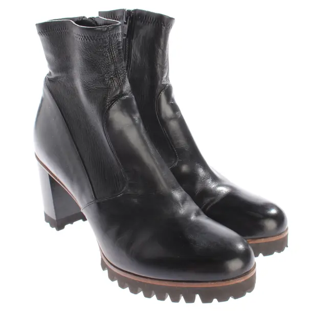 Ankle Boots, in Black, Truman´s