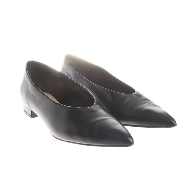Flats in Black, , Konstantin Starke