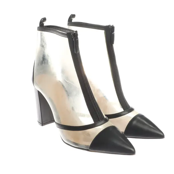 Ankle Boots in Black, , Gianvito Rossi