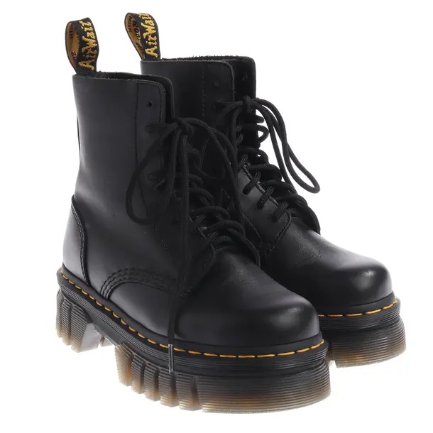 Boots, in Schwarz, Dr. Martens