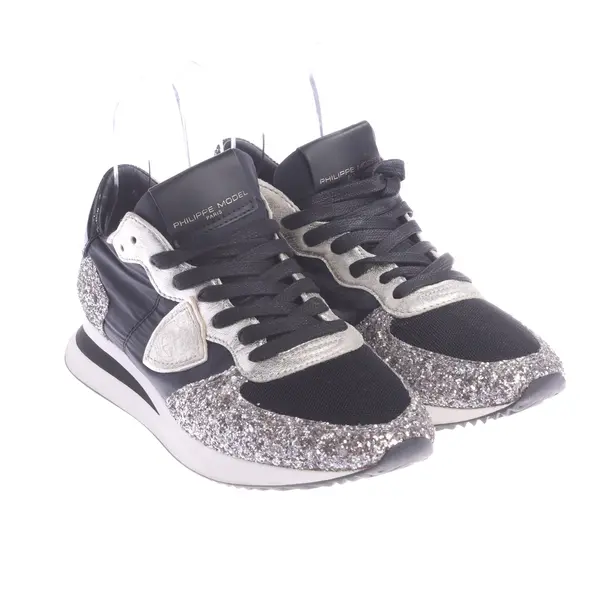 Sneakers, in Black, Philippe Model