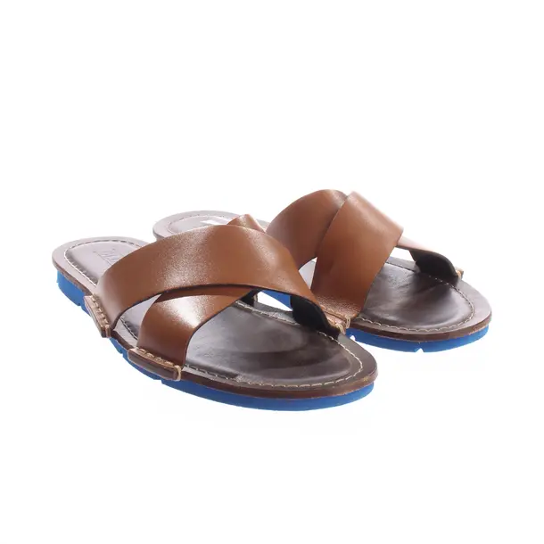 Sandalen, in Hellbraun, Closed