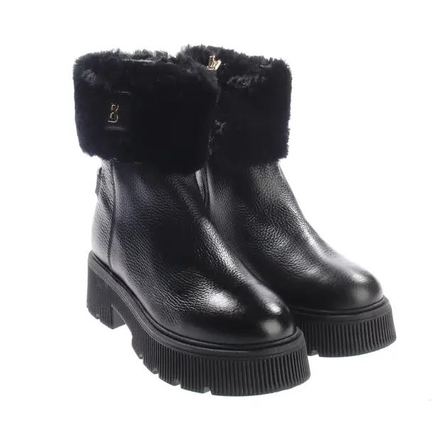 Winter Boots, in Black, Bogner