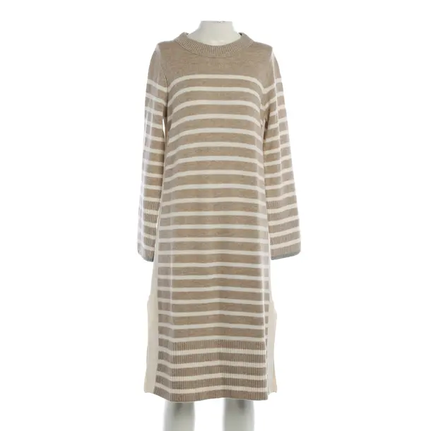 Abito, in Marrone, Lana, La principessa va a Hollywood