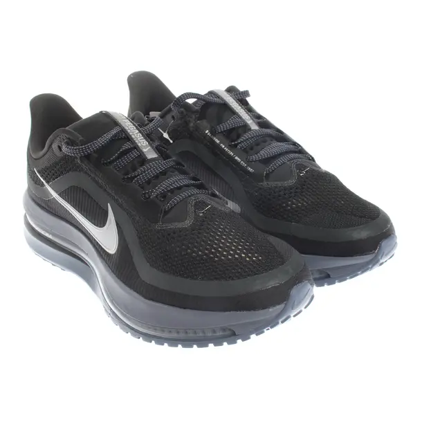 Sneakers, in Black, Nike