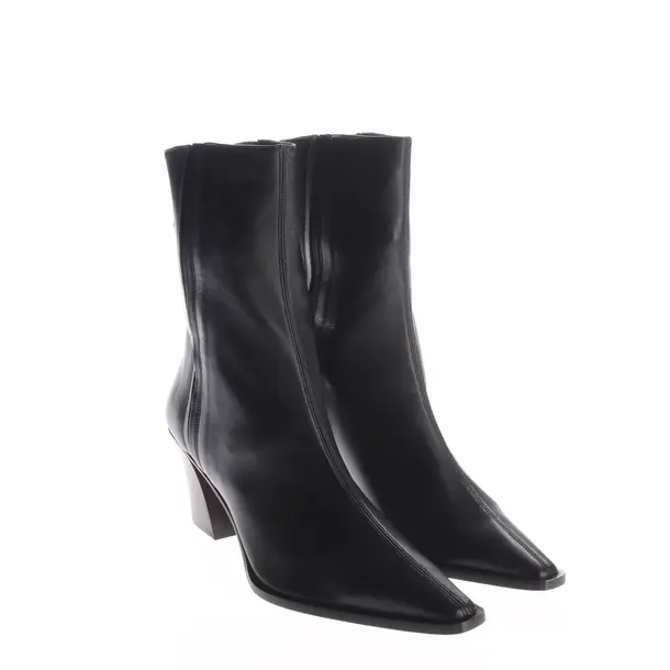 Stiefeletten, in Schwarz, Aquazzura
