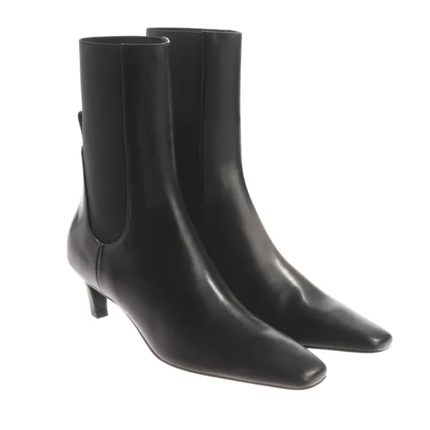 Stiefeletten, in Schwarz, Totême