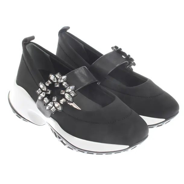 Sneakers, in Black, Roger Vivier